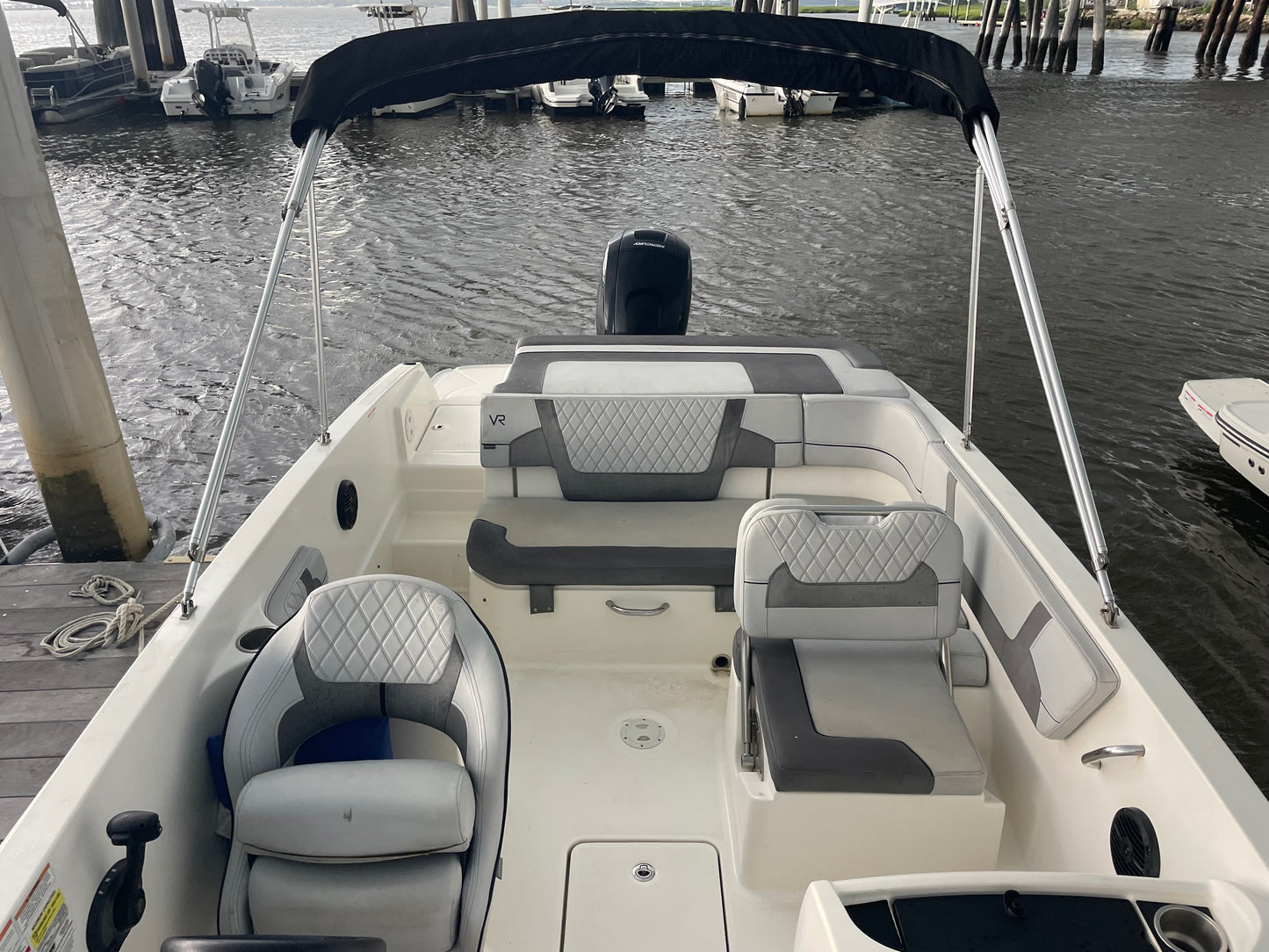 2023 Bayliner VR6 Bowrider