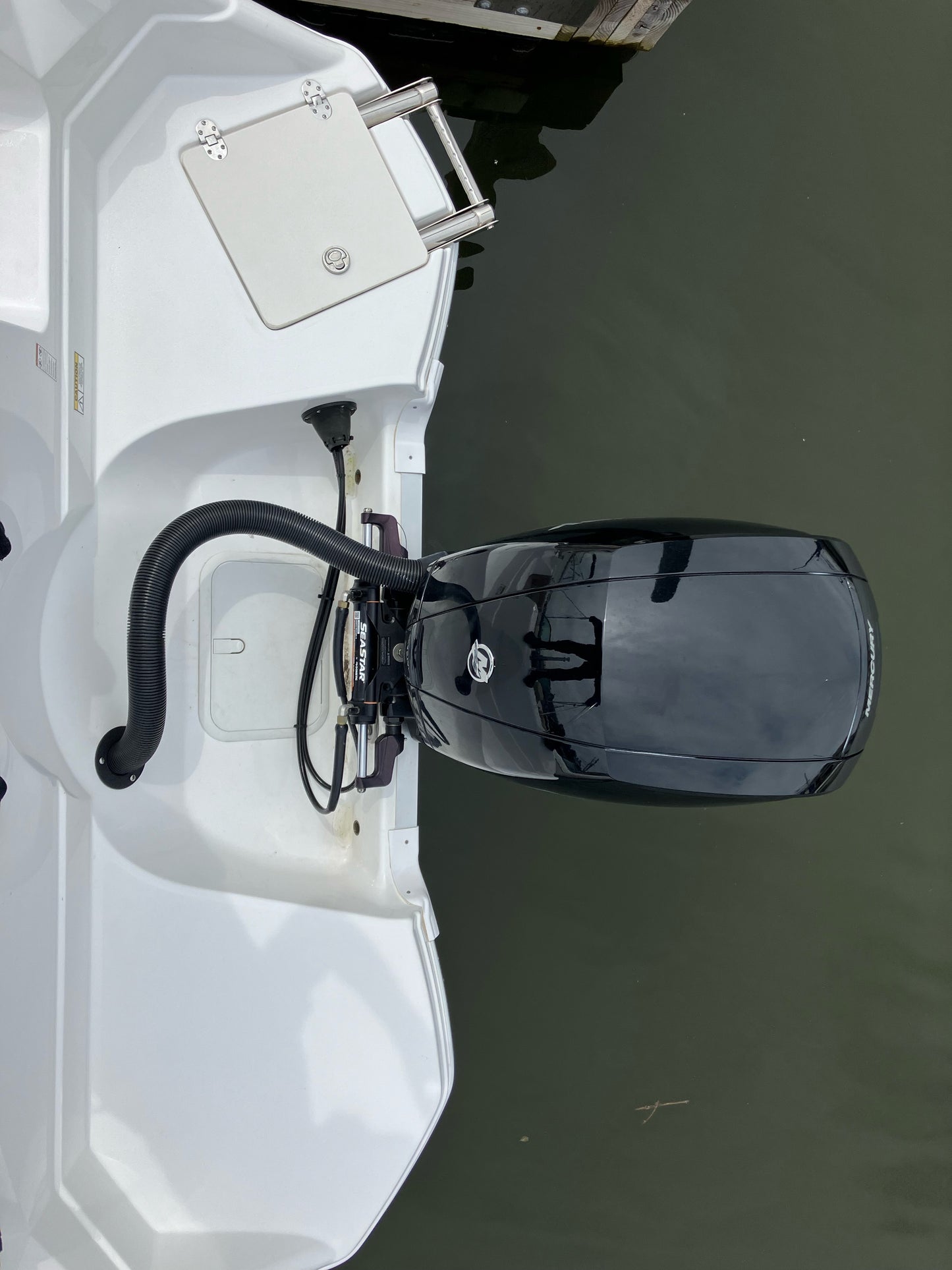 2025 Nauticstar 223 DC