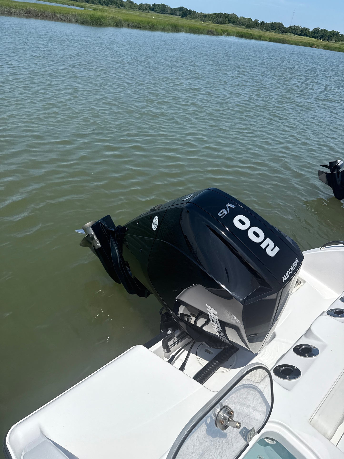 2024 Aquasport 22 Center Console