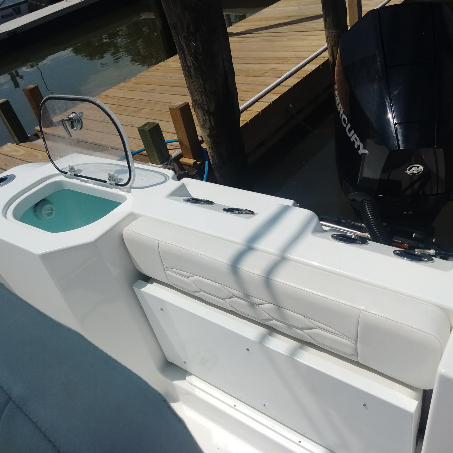 2024 Aquasport 22 Center Console