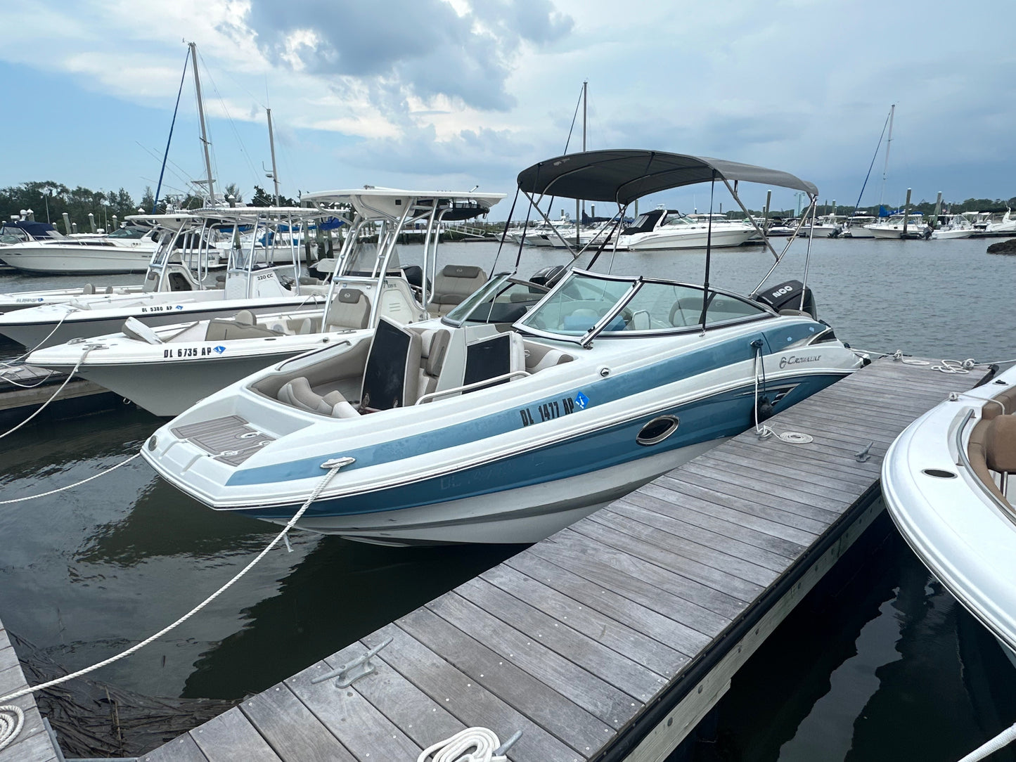 2023 Crownline E235XS Bowrider