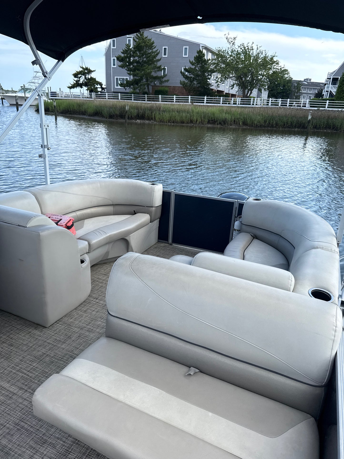 2023 Cypress Cay Seabreeze 232 Tritoon