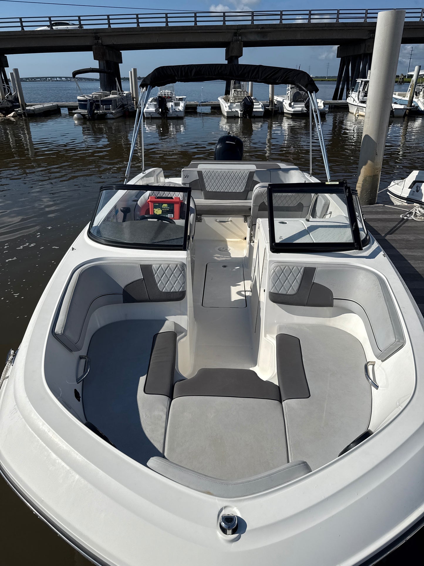 2023 Bayliner VR6 Bowrider