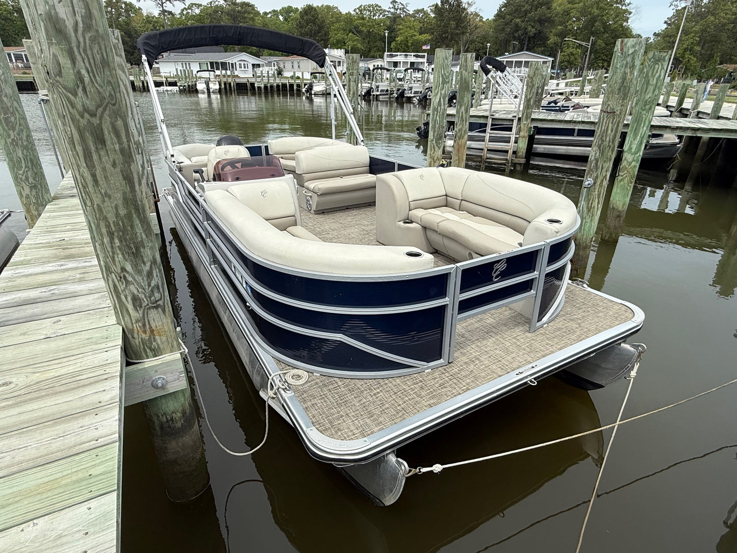 2023 Cypress Cay Seabreeze 232 Pontoon