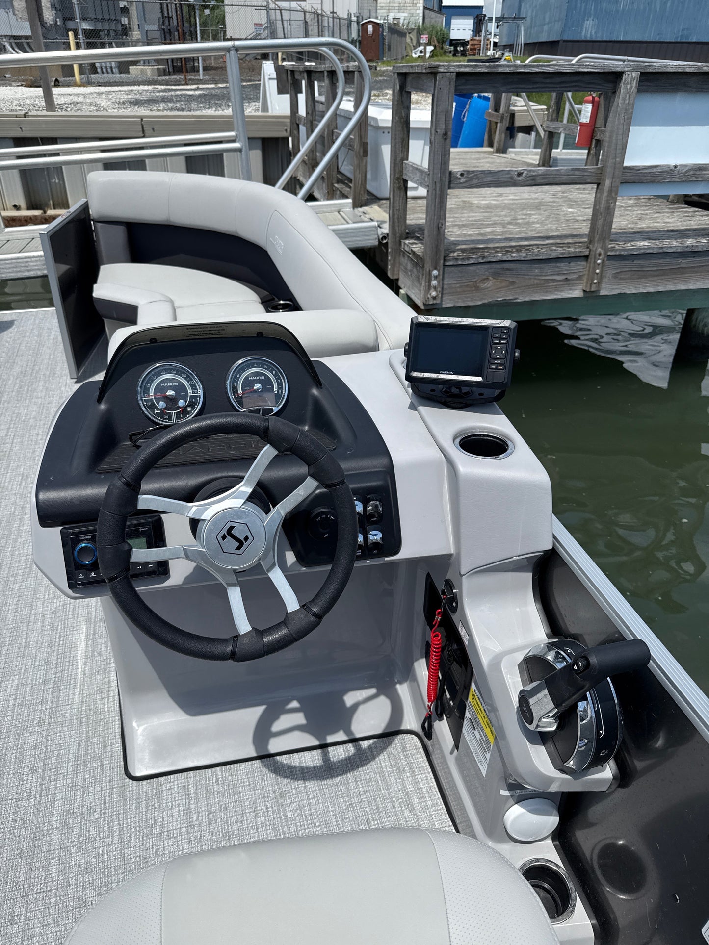 2025 Harris HCX23