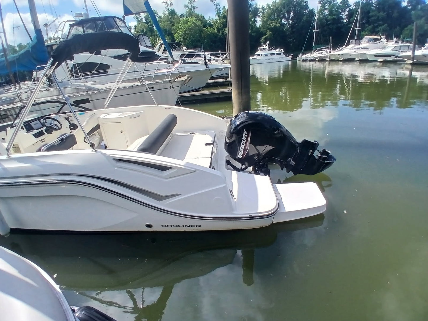 2023 Bayliner DX 2200