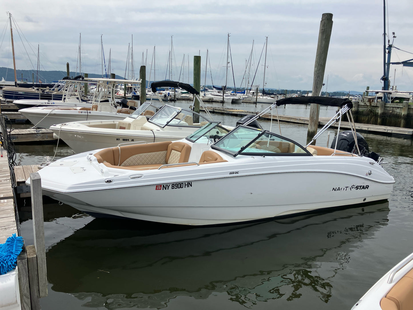 2025 Nauticstar 223 DC