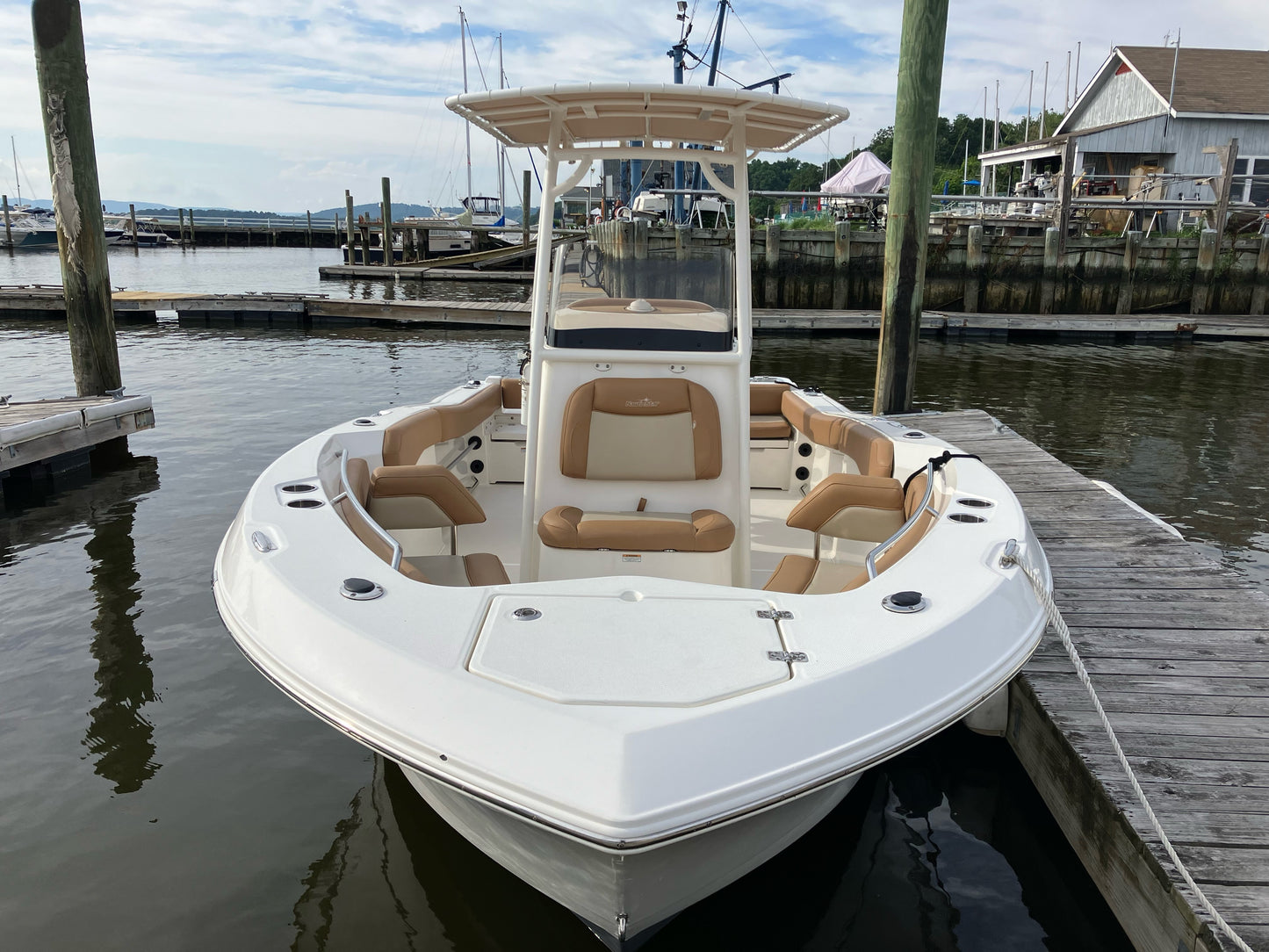 2023 Nauticstar 22L Center Console