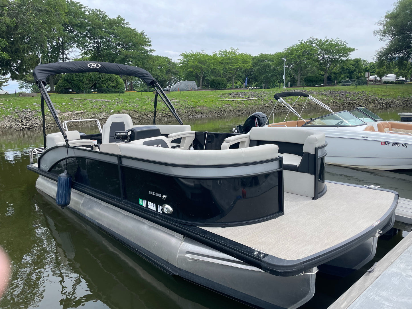 2024 Harris Breeze 230 Tritoon