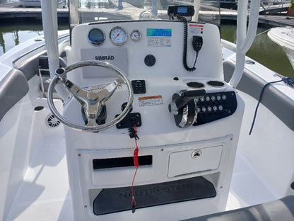 Nauticstar 22L