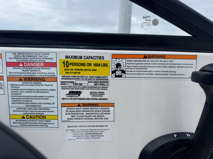 2024 Bayliner VR6 OB