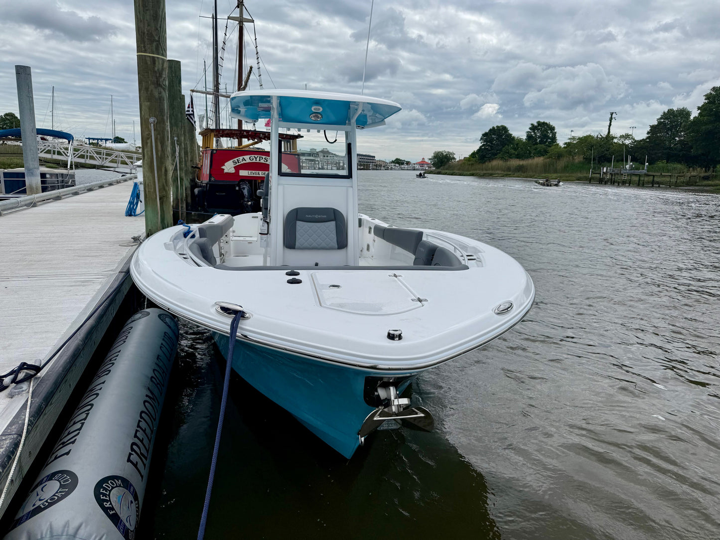 2025 Nauticstar  292OSL