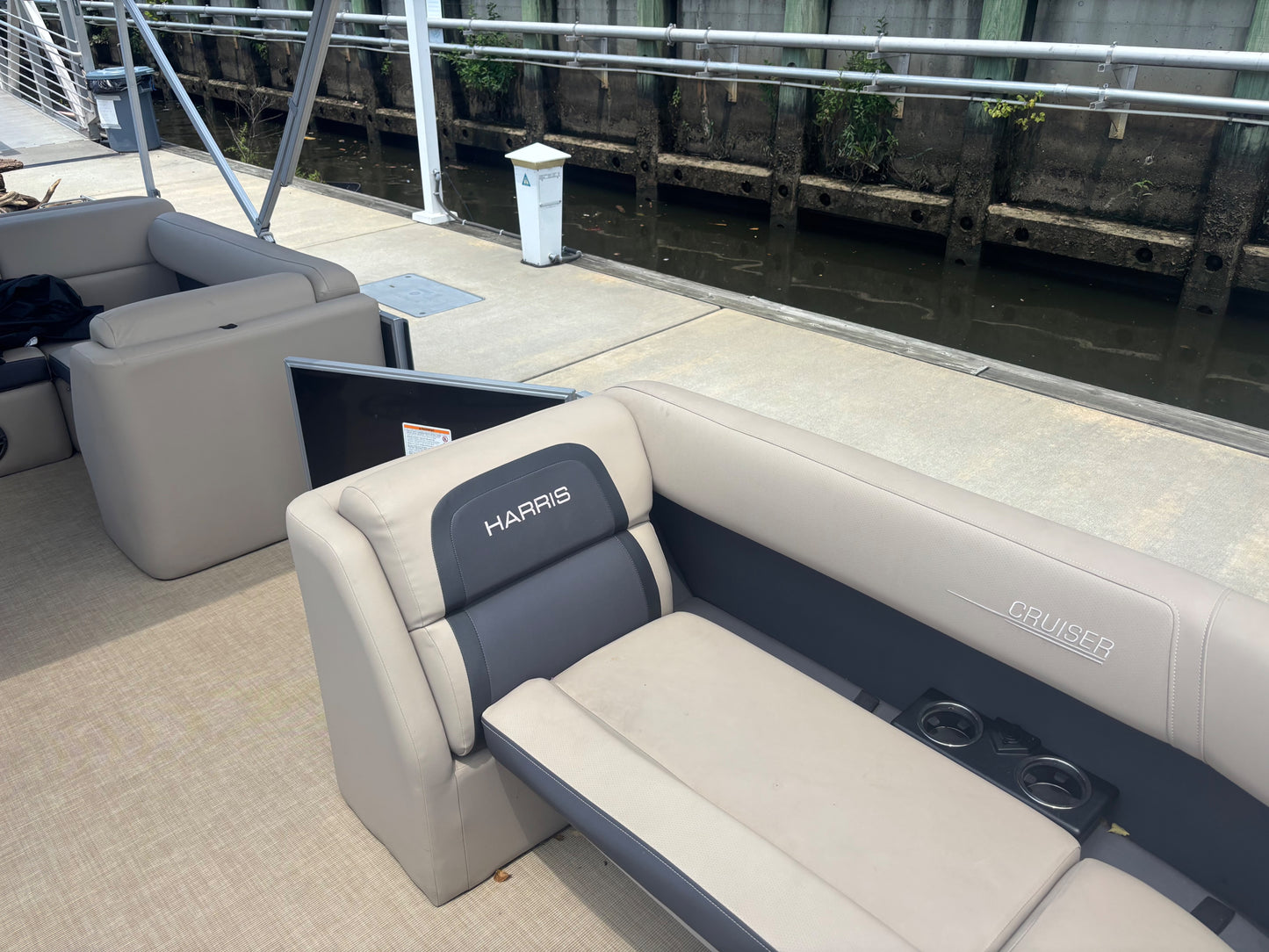 2024 Harris HCX23 Tritoon