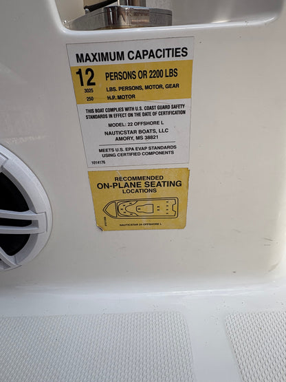 2023 Nauticstar 22L Center Console