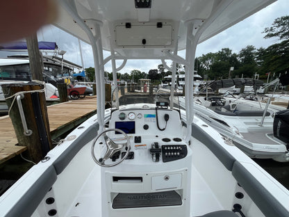 2024 Nauticstar 22L