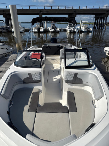 2023 Bayliner VR6 Bowrider