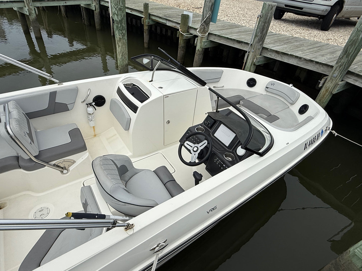 2023 Bayliner VR6 OB