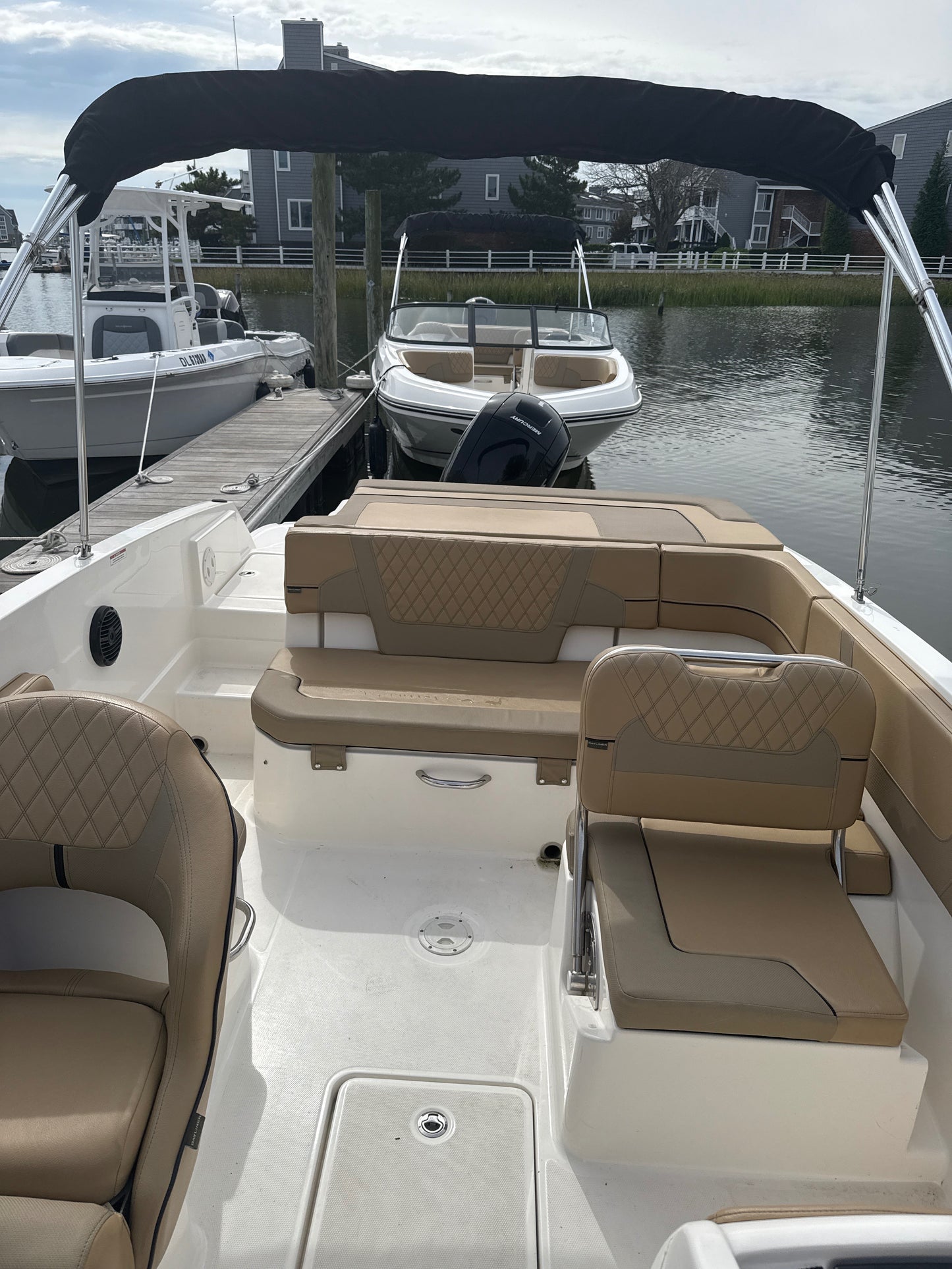 2025 Bayliner VR6 OB