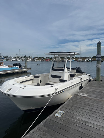 2023 Trophy T24 Center Console