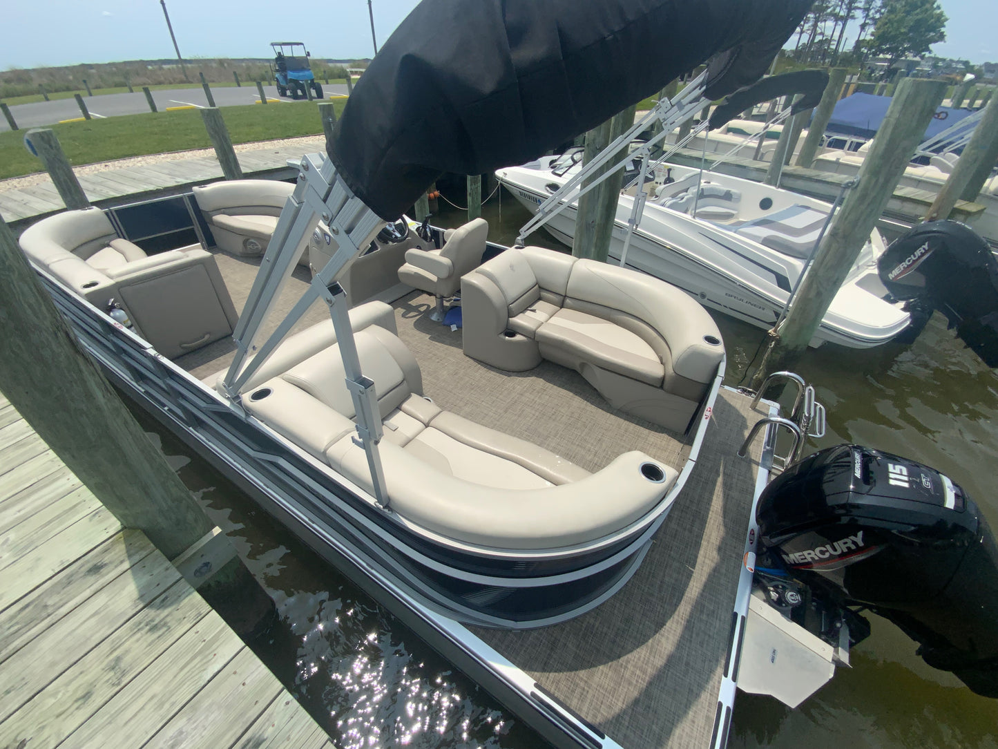 2023 Cypress Cay Seabreeze 232 Pontoon