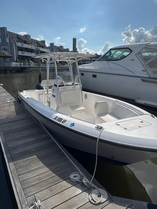 2023 Aquasport 22 Center Console