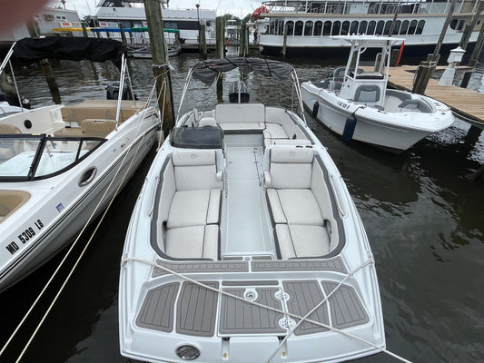 2024 Crownline E230XS