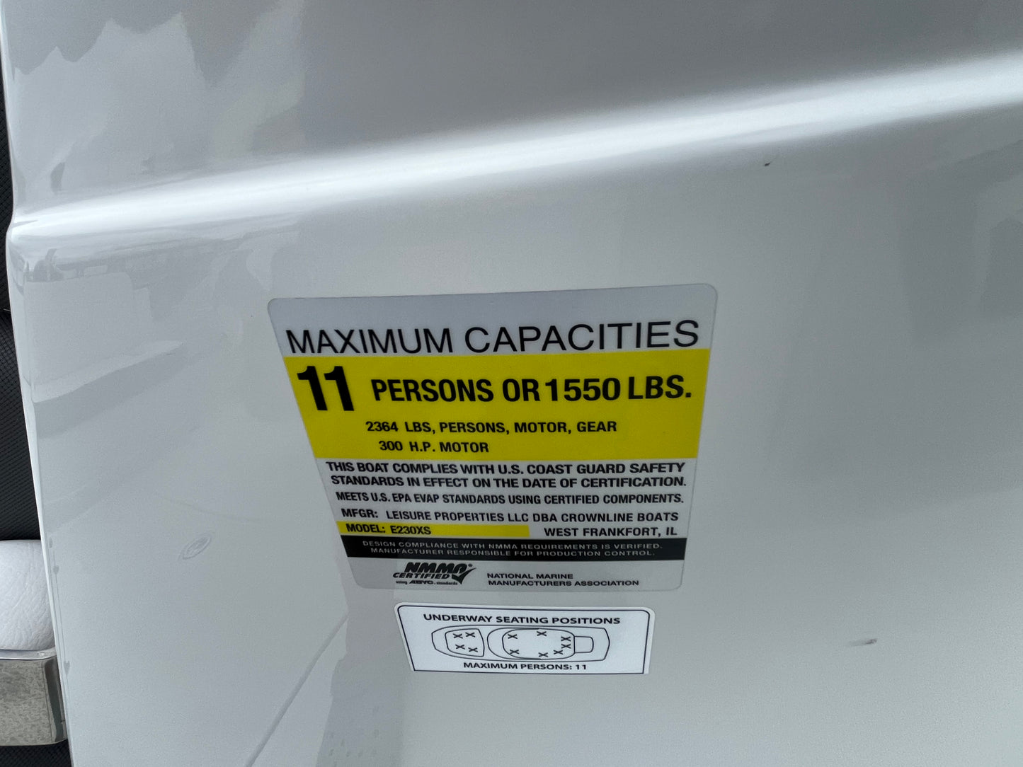 2024 Crownline E230XS