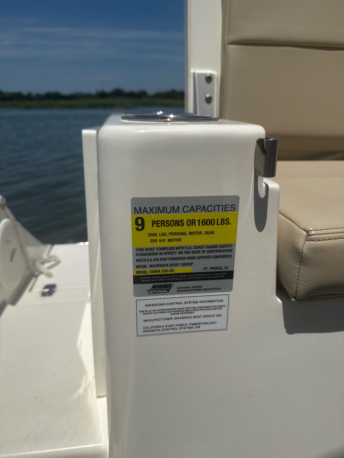 Cobia 220DC