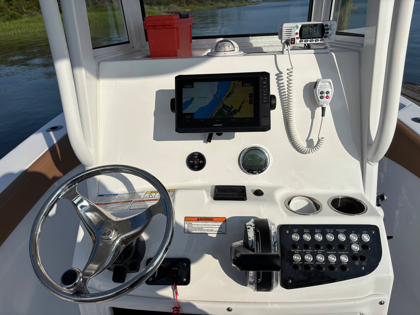 2025  Nauticstar  242OSL