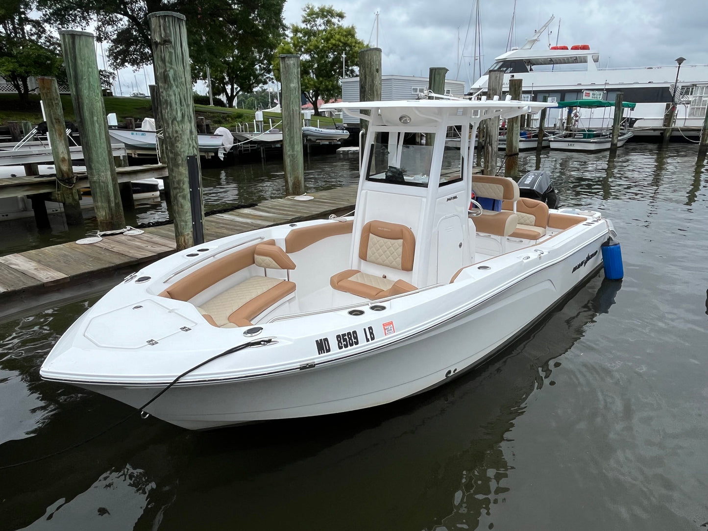 2025  Nauticstar  242OSL