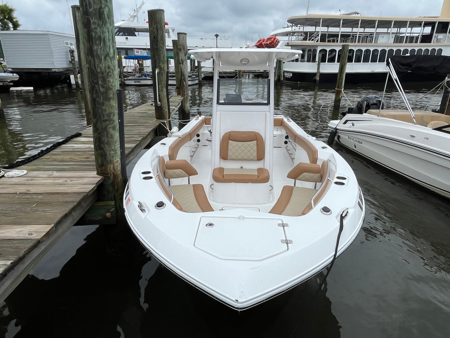 2025  Nauticstar  242OSL
