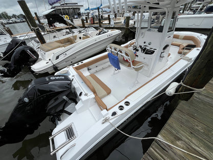2025  Nauticstar  242OSL