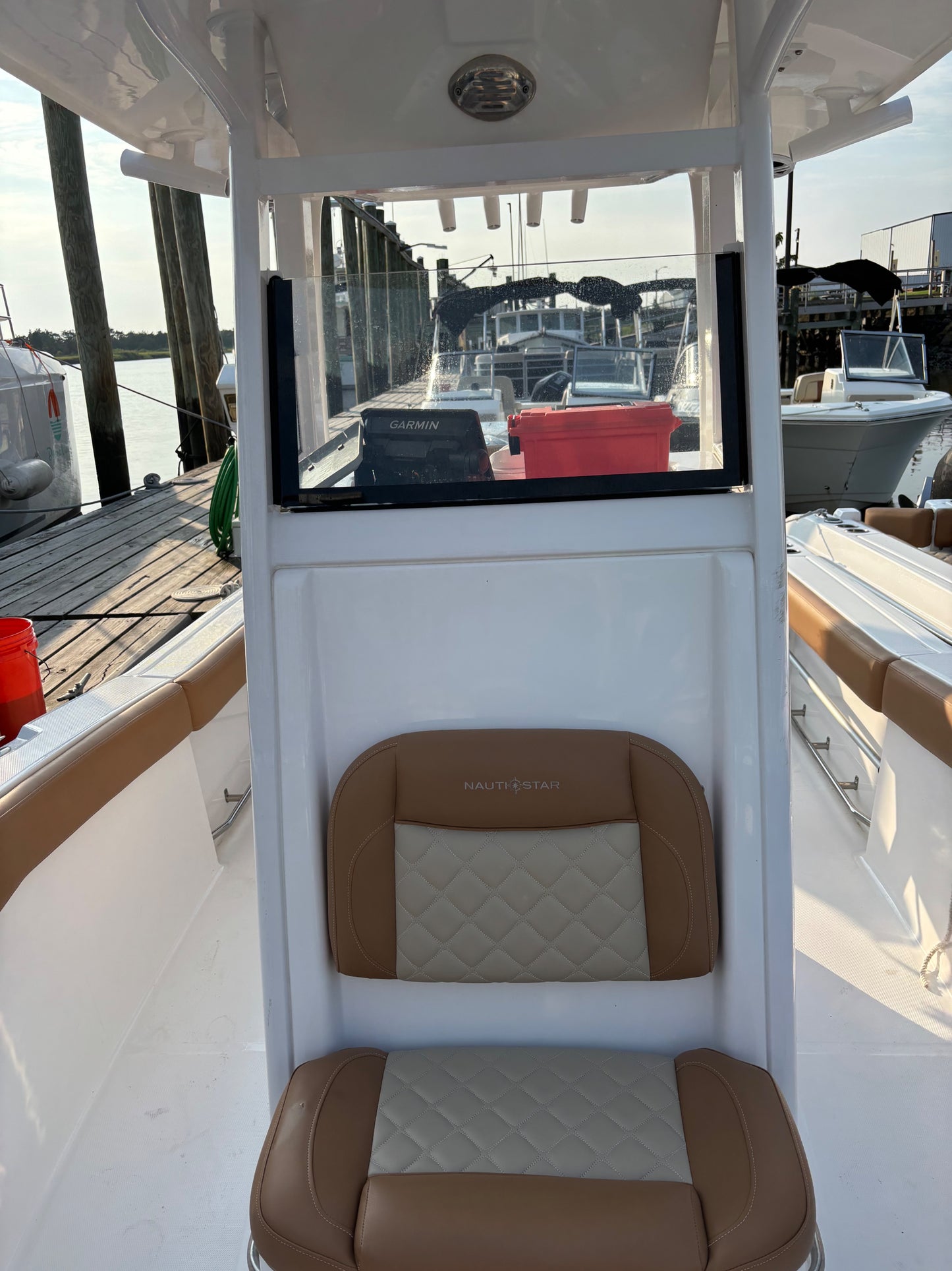2025  Nauticstar  242OSL