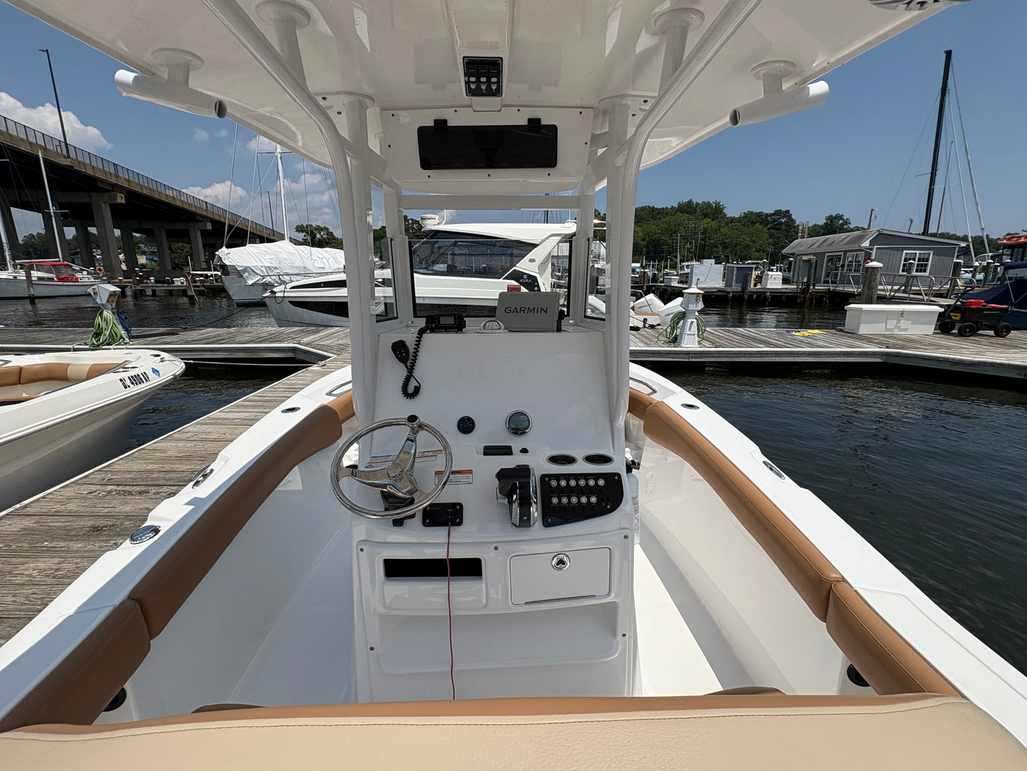 2025  Nauticstar  242OSL