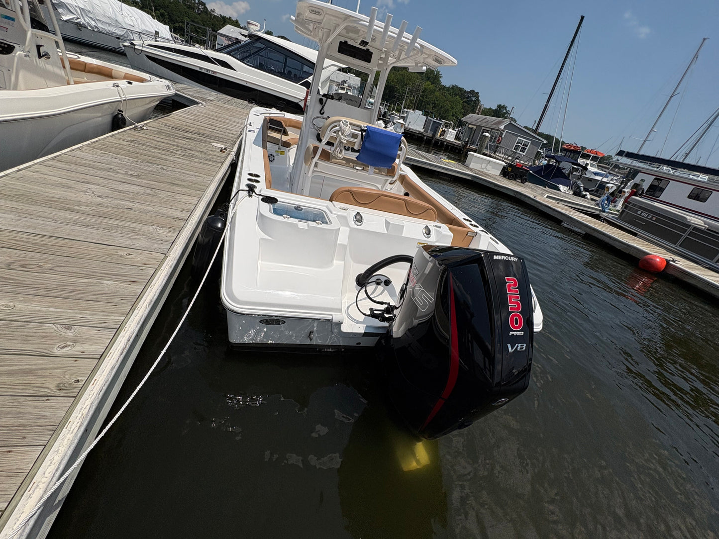 2025  Nauticstar  242OSL