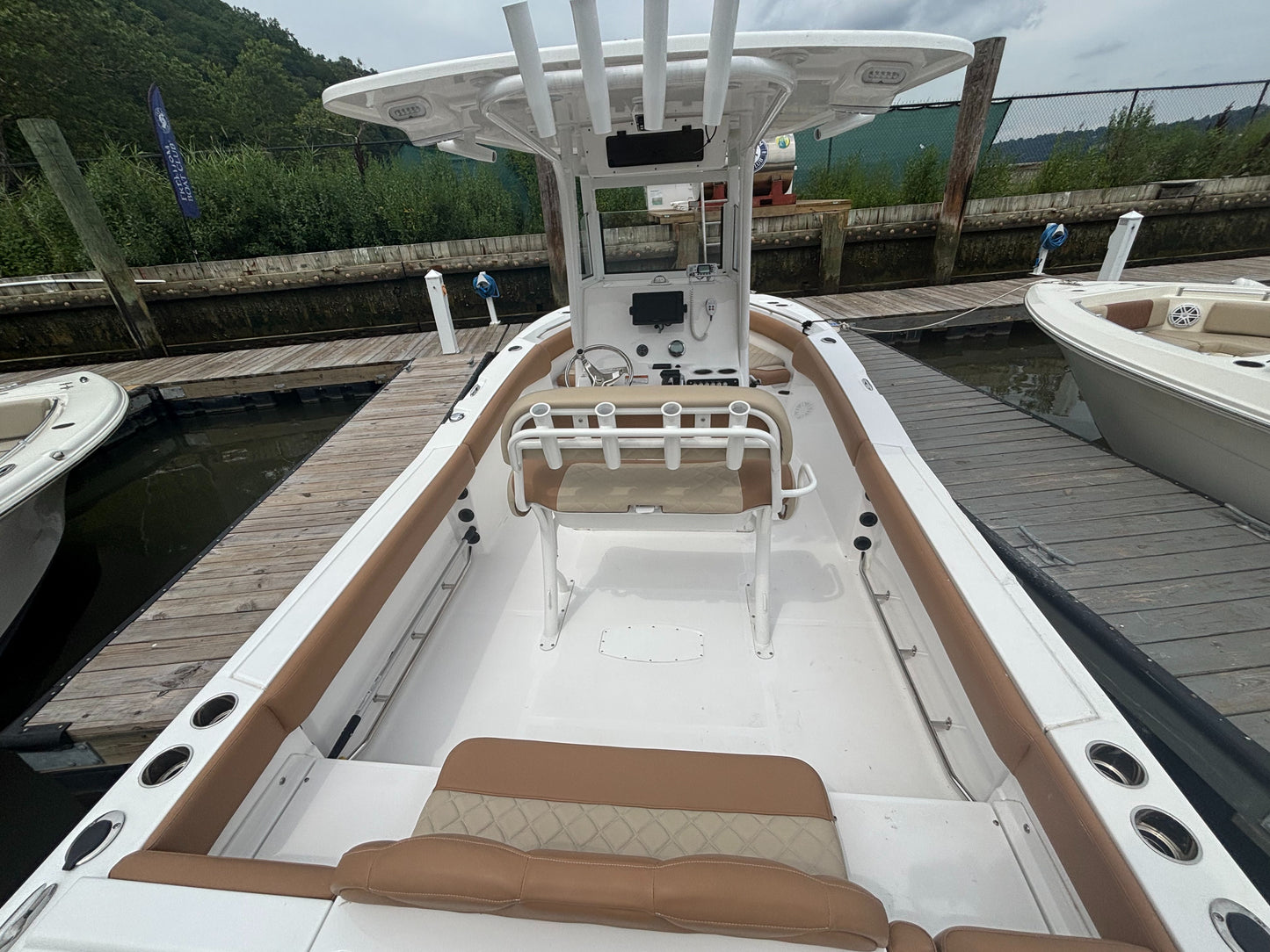 2025  Nauticstar  242OSL