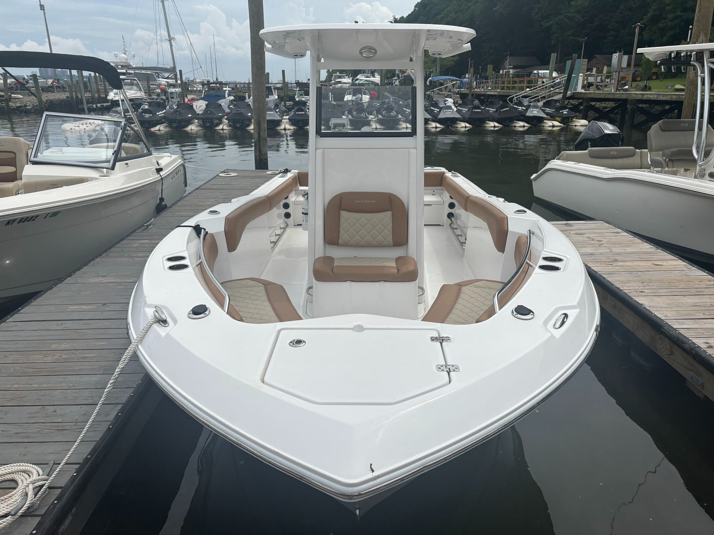 2025  Nauticstar  242OSL