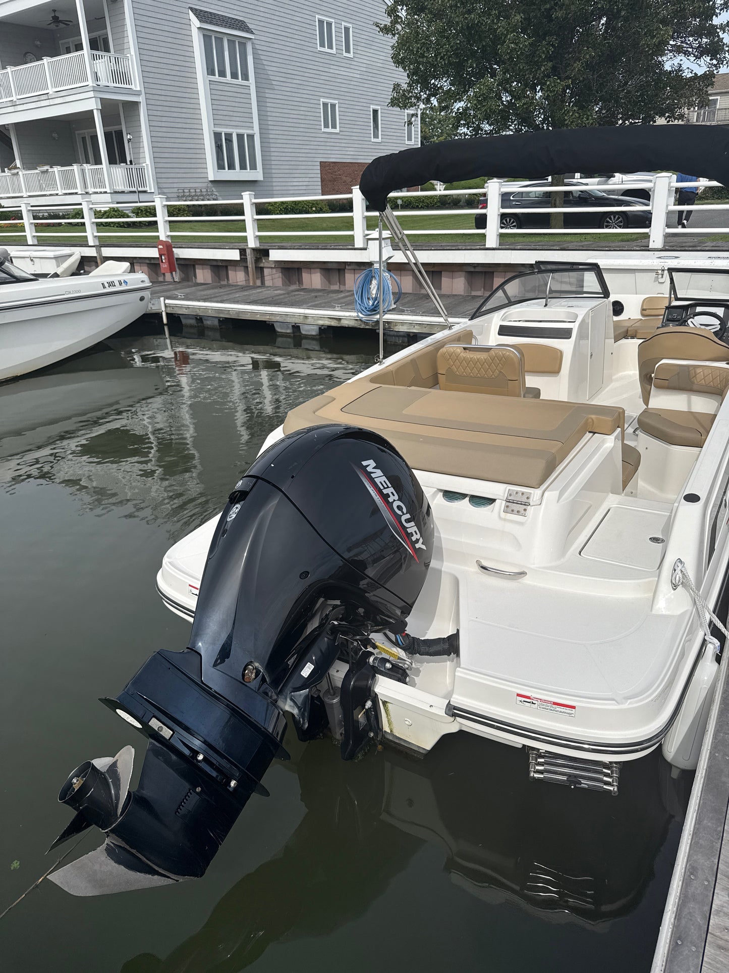 2025 Bayliner VR6 OB