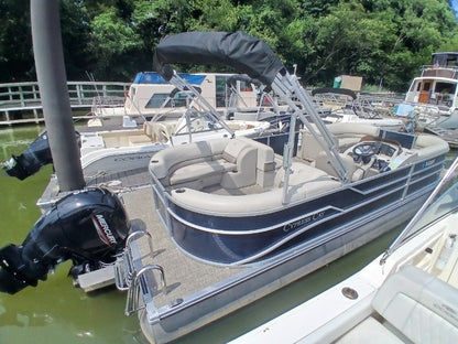 2023 Cypress Cay Seabreeze 232 Tritoon