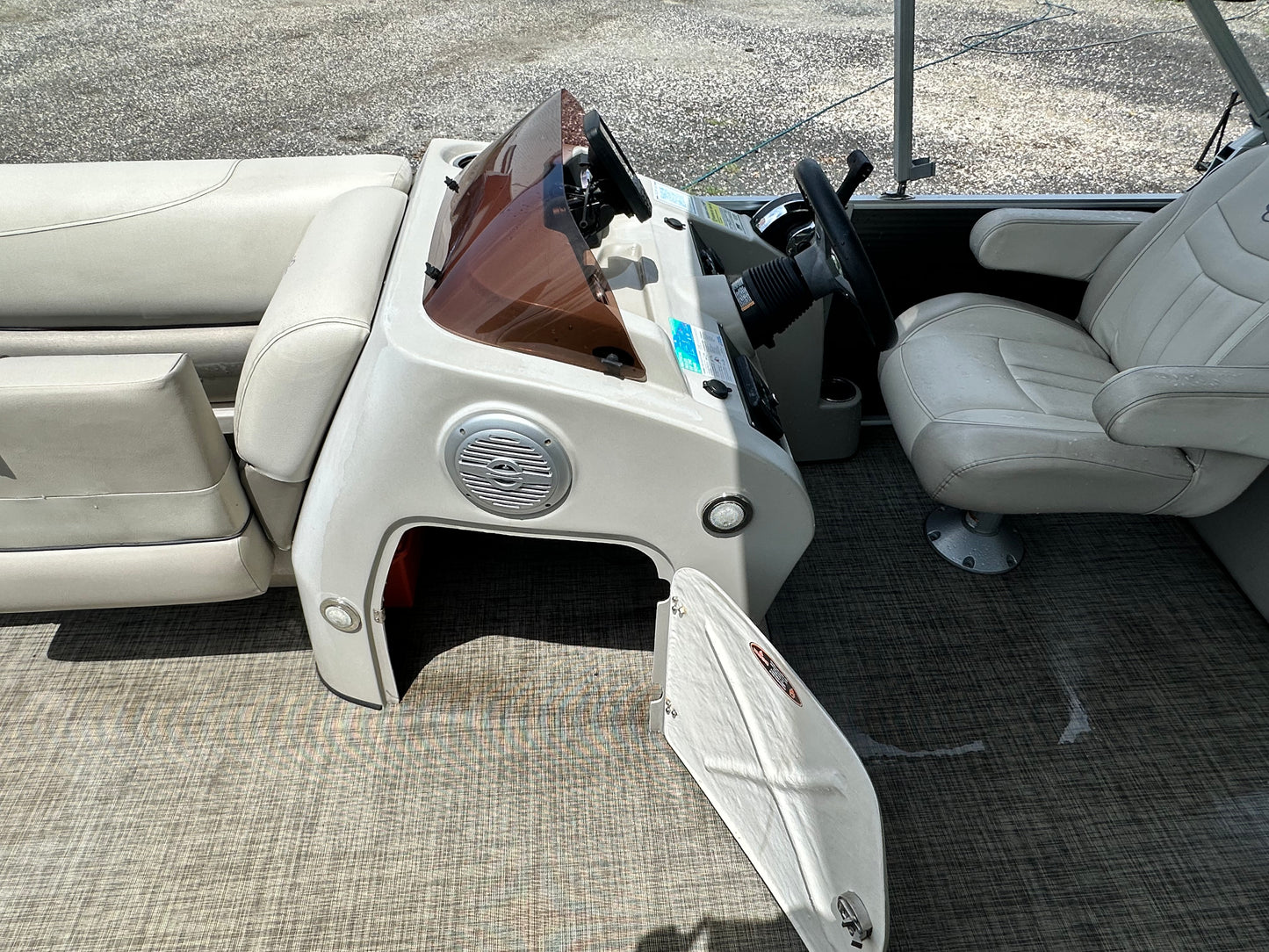 2022 Cypress Cay Seabreeze 232 Pontoon