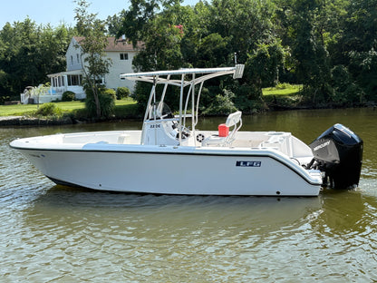 2023 Aquasport 22 Center Console