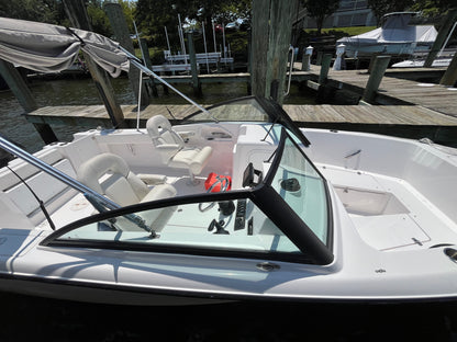 2024 Aquasport 22 Center Console