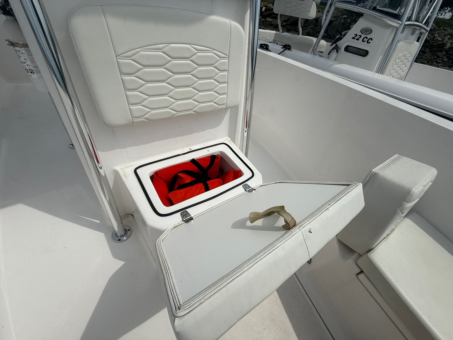 2024 Aquasport 22 Center Console