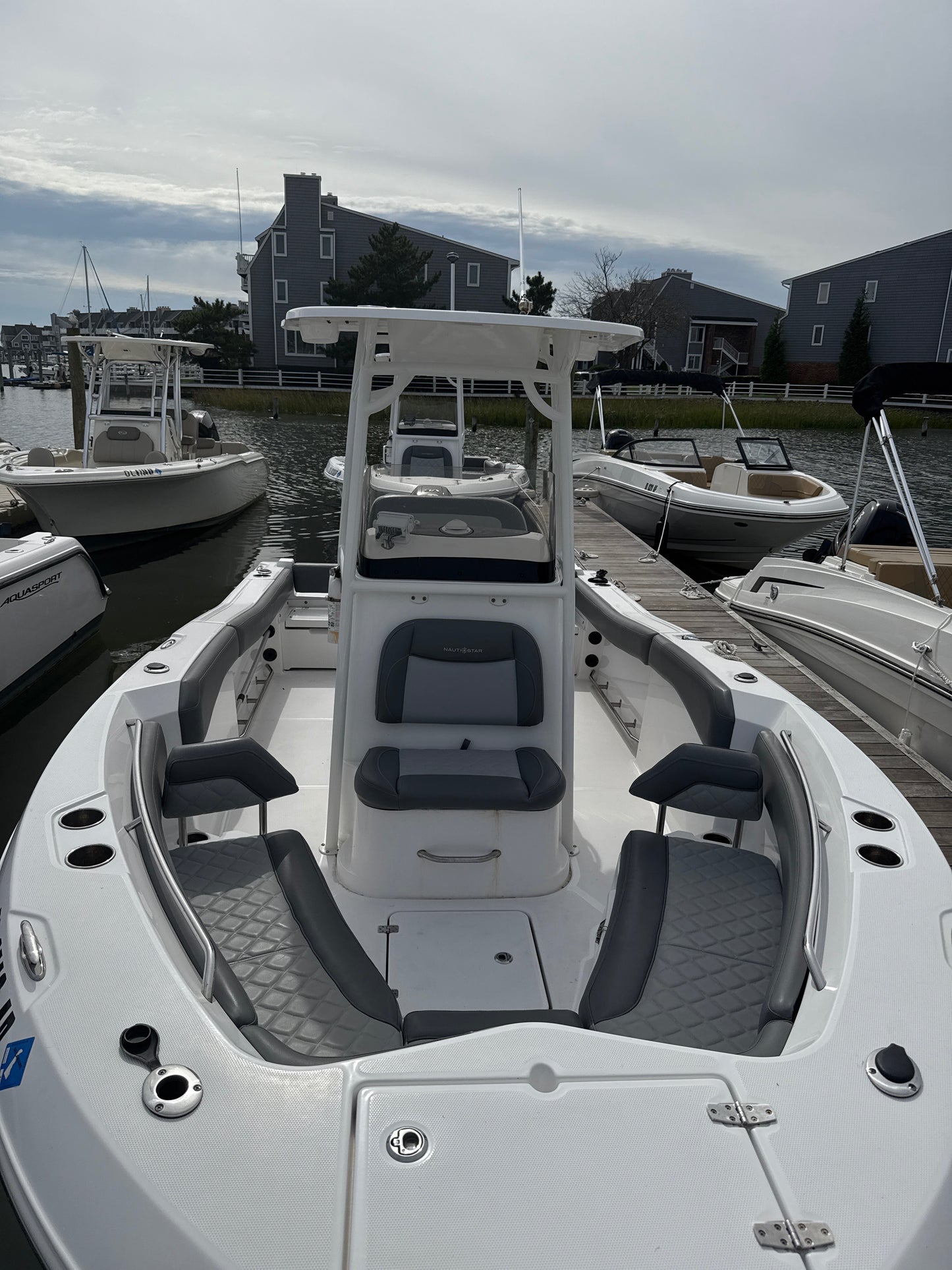 2024 Nauticstar 22L