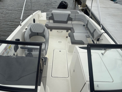 2023 Bayliner VR6 Bowrider