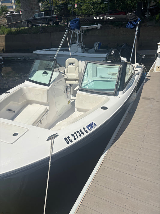 2024 Aquasport 22 Center Console