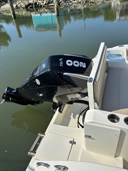 2024 Cobia 220DC