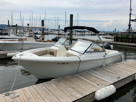 2024 Cobia 220DC
