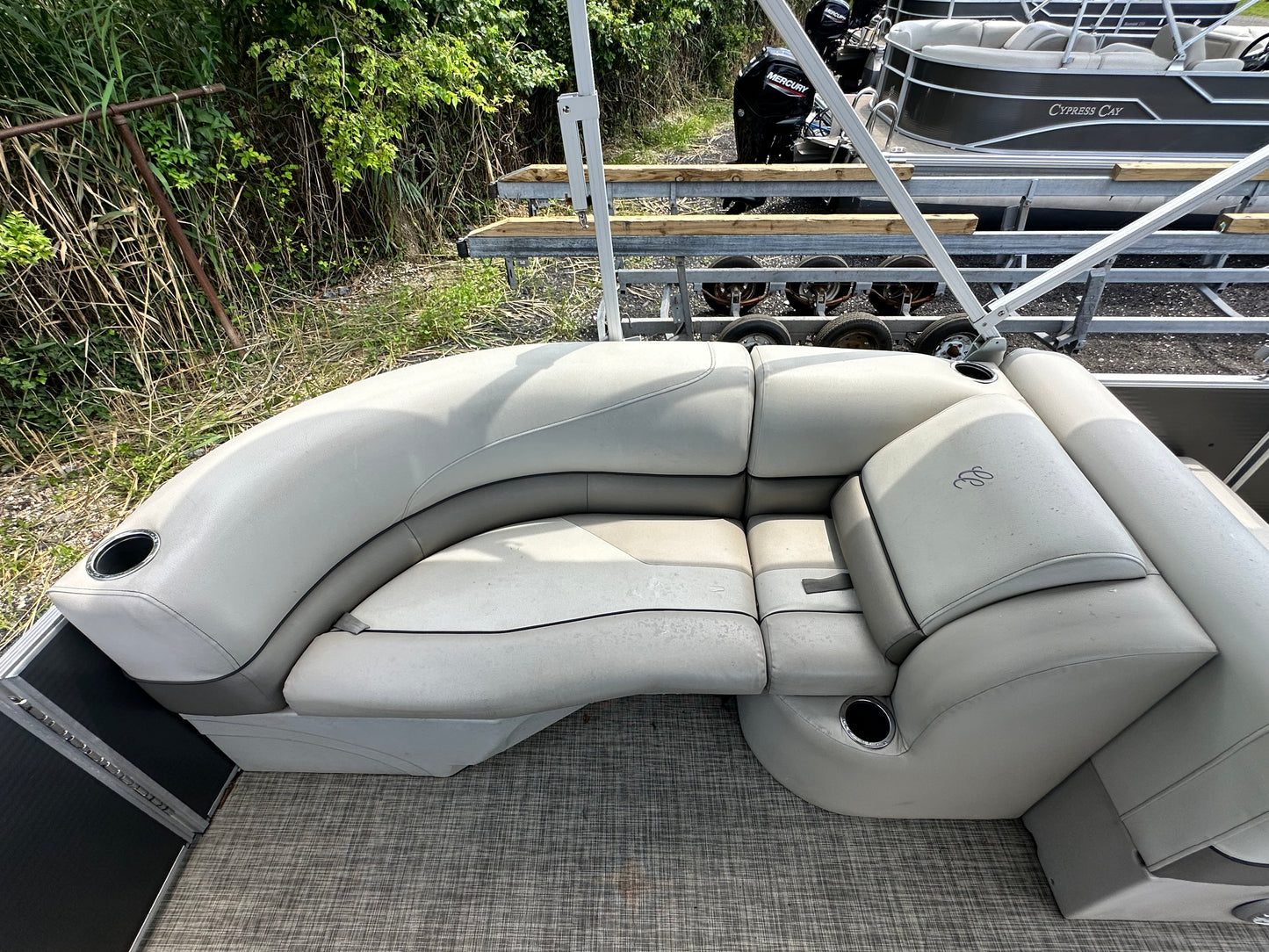 2022 Cypress Cay Seabreeze 232 Pontoon