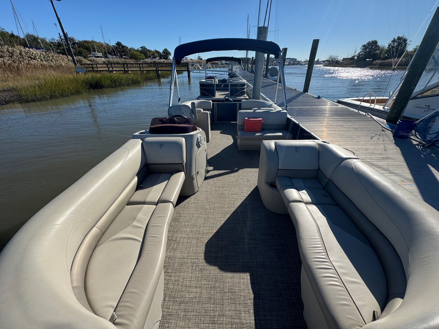 2023 Cypress Cay Seabreeze 232 Tritoon